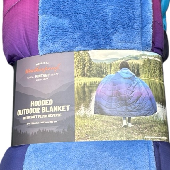 Weatherproof Vintage Summit Outdoor Blanket - Picture 3 of 3